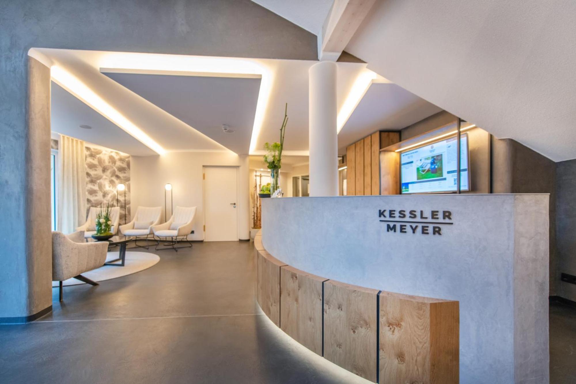 Moselromantik Hotel Kessler Meyer Cochem Exterior photo